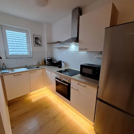 アパート Charming Attic With Wi-fi & 4 Single Beds ビーレフェルト