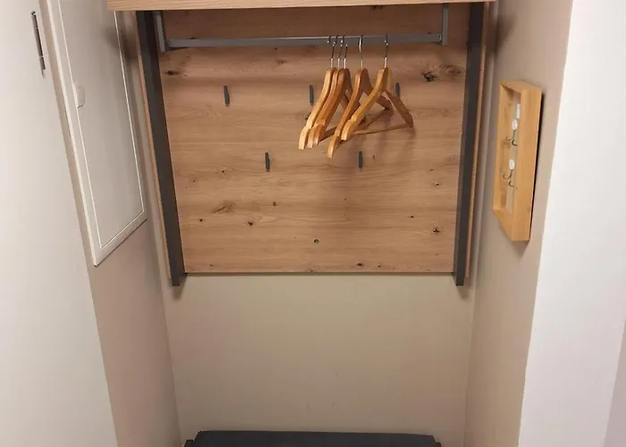 Charming Attic With Wi-fi & 4 Single Beds *