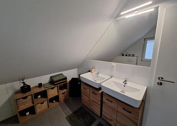 Appartement Charming Attic With Wi-fi & 4 Single Beds Bielefeld